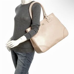 Tory Burch Lg Robinson Saffiano Leather